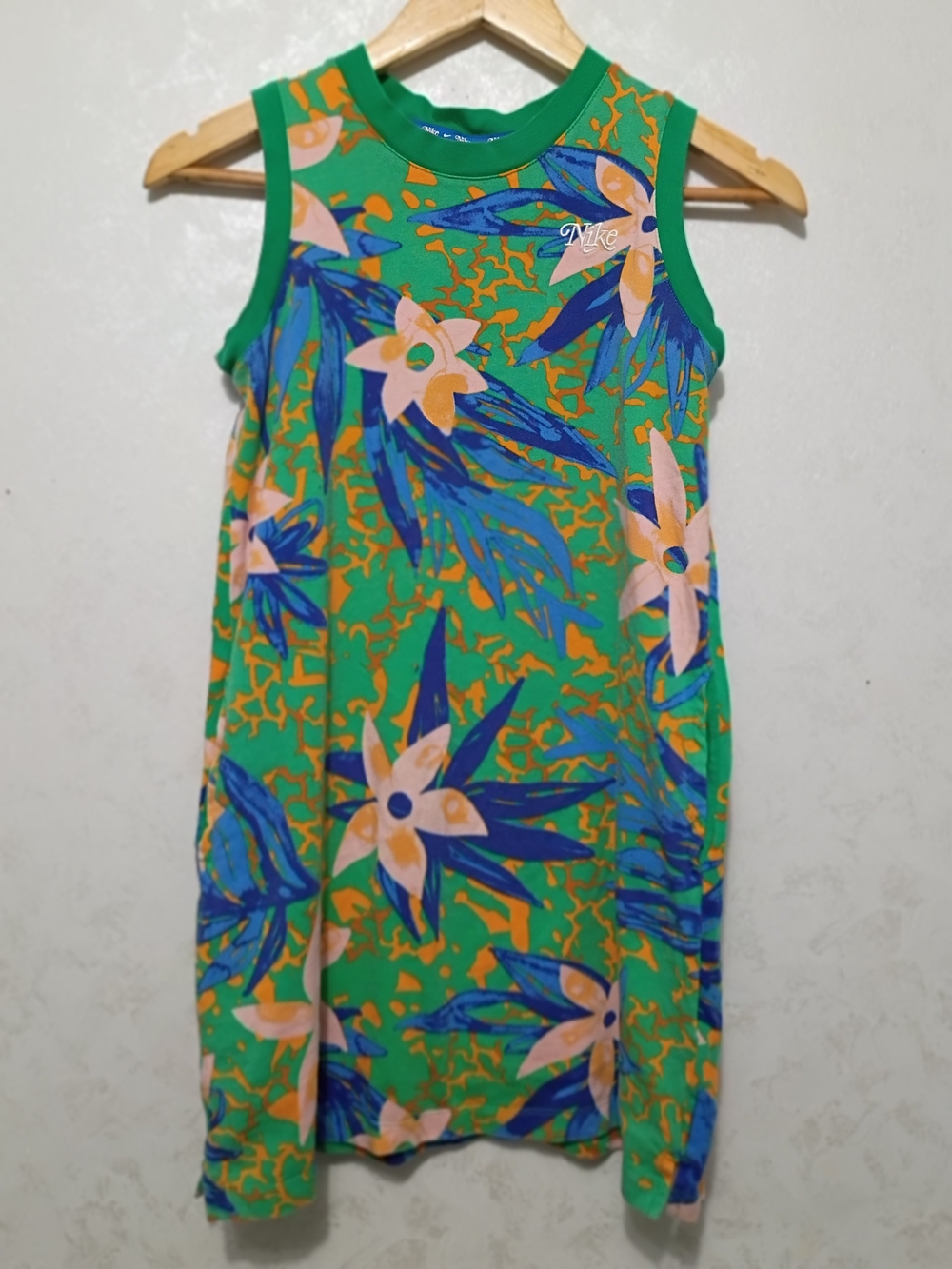 Nike Sportswear Hyper Femme Tropical Floral Tank Dress Floral Girls Large Cotton